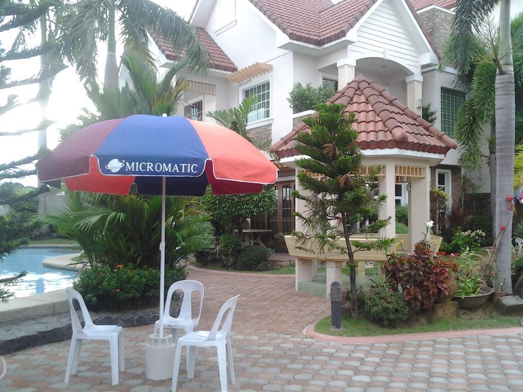 Sir Nico Guesthouse And Resort Pulilan Exteriör bild
