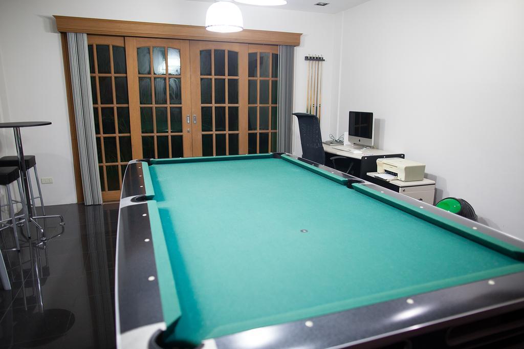 Sir Nico Guesthouse And Resort Pulilan Exteriör bild